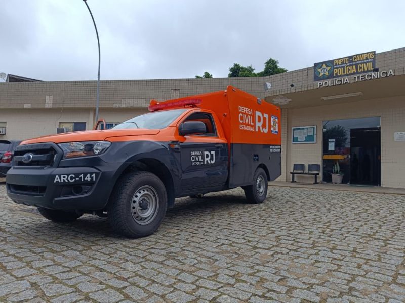 Mulher é morta a tiros dentro de casa em São Francisco de Itabapoana